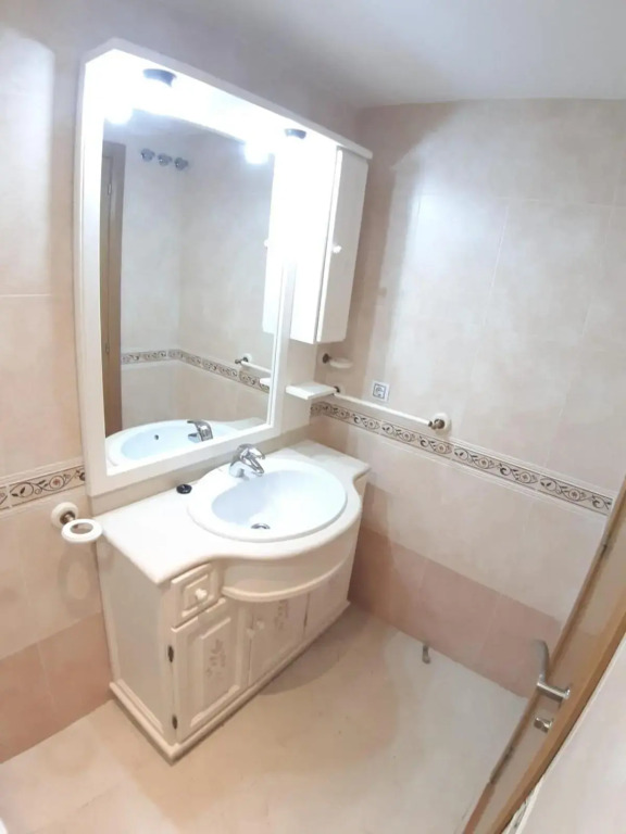 Apartamento Grande - Castillo Santa Barbara