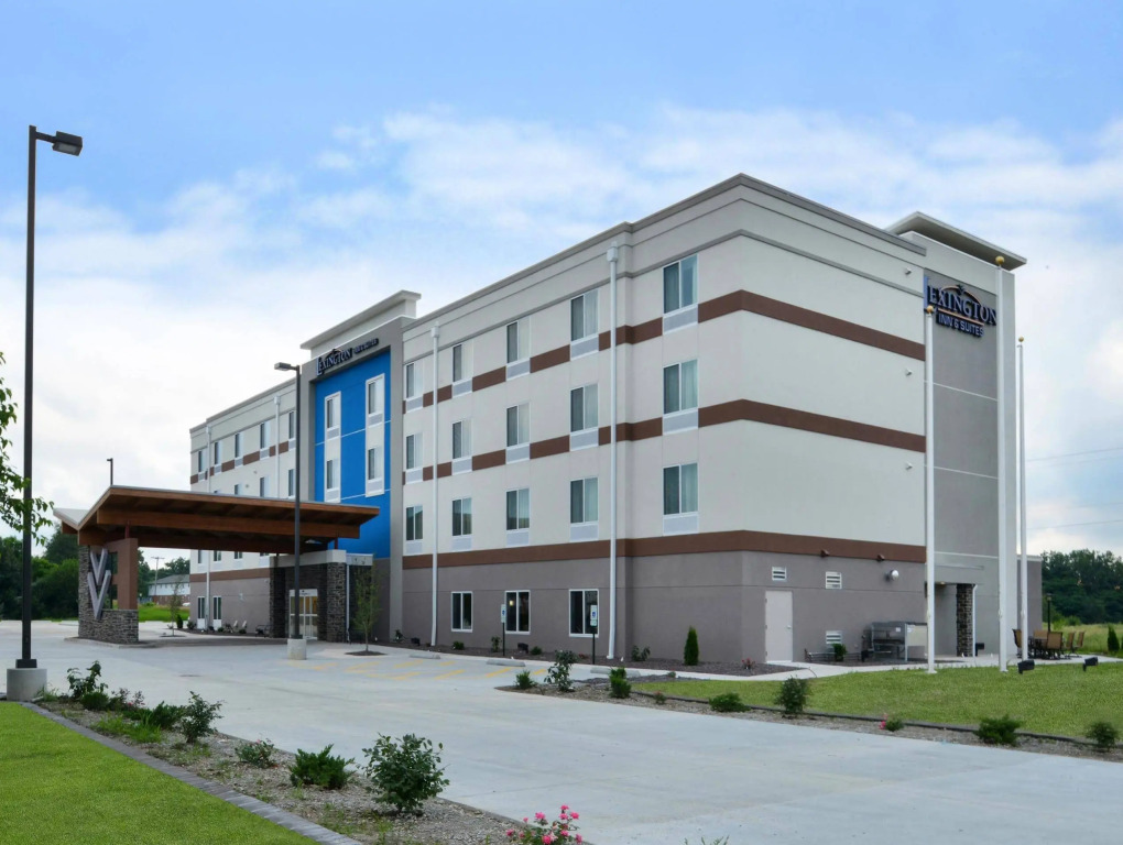 Lexington Inns and Suites Effingham