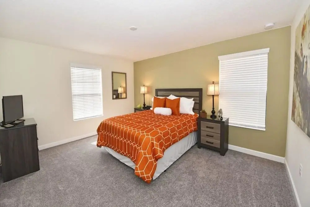 5488 Solterra House 5 Bedroom by Florida Star