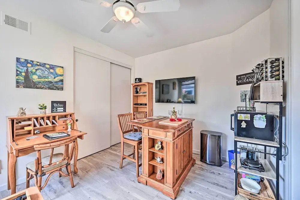 Chula Vista Studio w/ Hot Tub ~ 9 Mi to Downtown