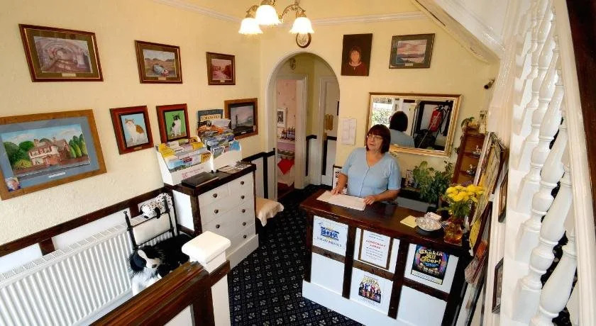 Longcroft Lodge