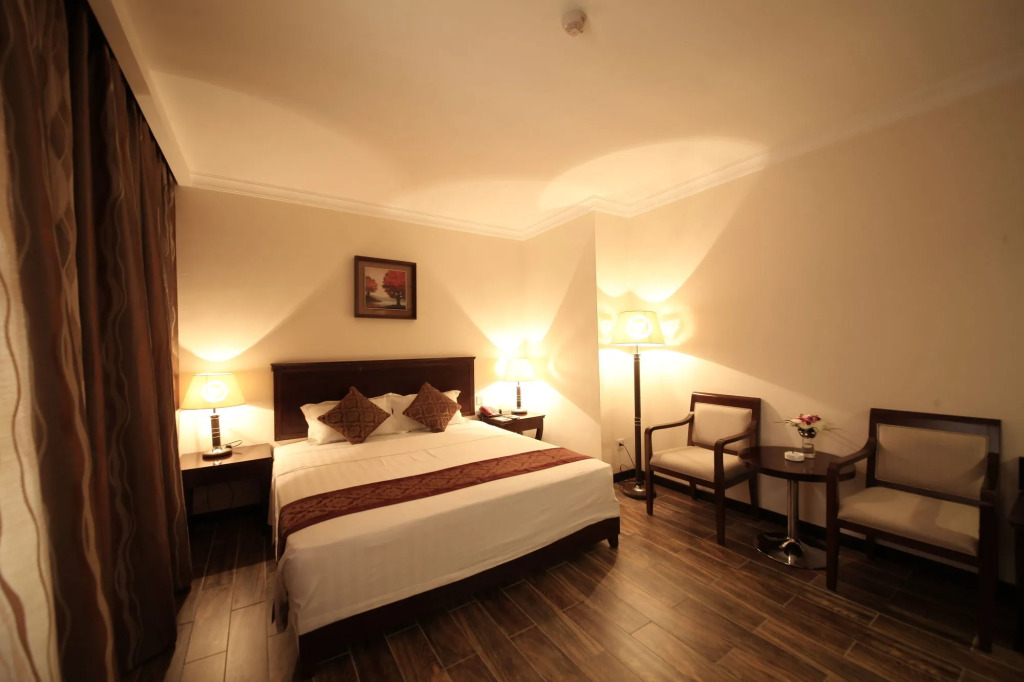 Level Hotel