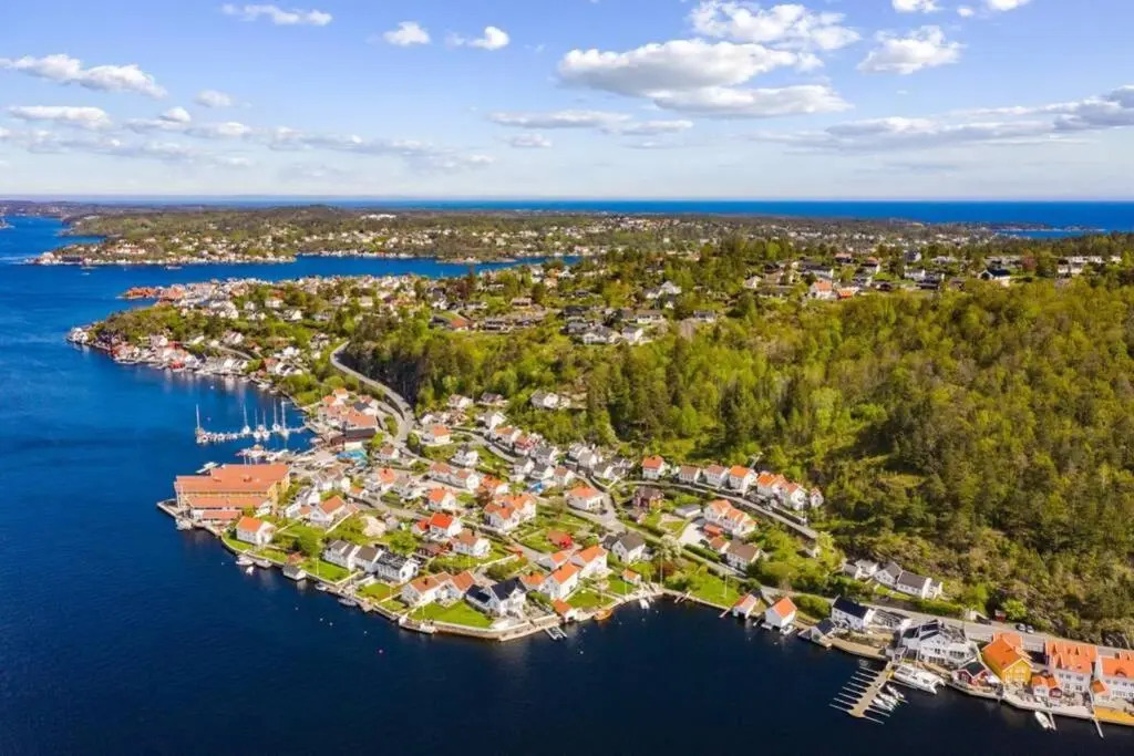 Leilighet med fantastisk utsikt - gratis parkering