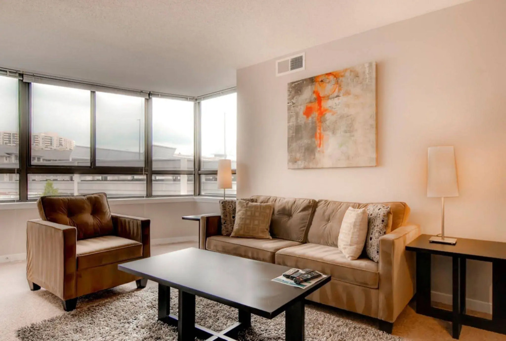 Global Luxury Suites at Pentagon City North