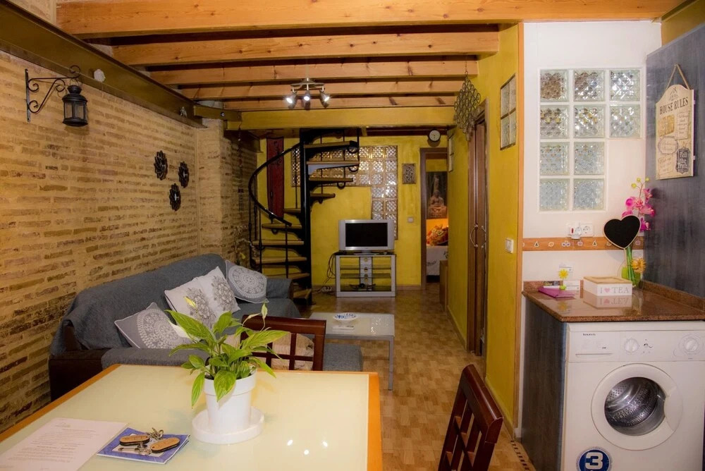 Cervantes Apartment