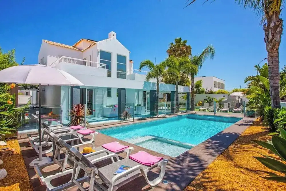 Villa Stefy by Bedzy