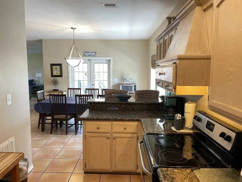 126 E Pike 4 Bedroom Home by RedAwning