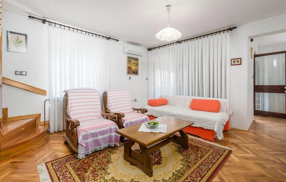 Beach Front Home In Barbat Na Rabu