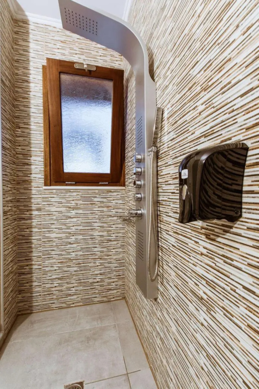 Deluxe Rooms