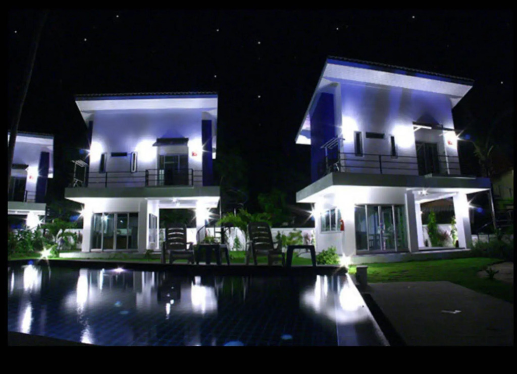 Awe Resort
