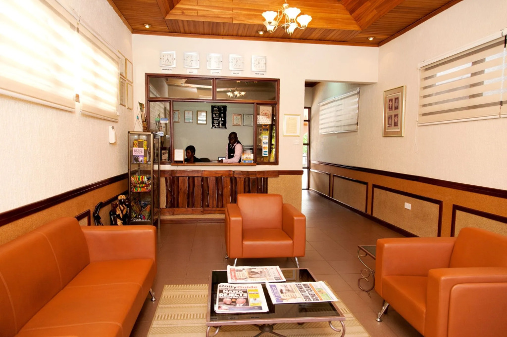 Mahogany Lodge, Cantonments