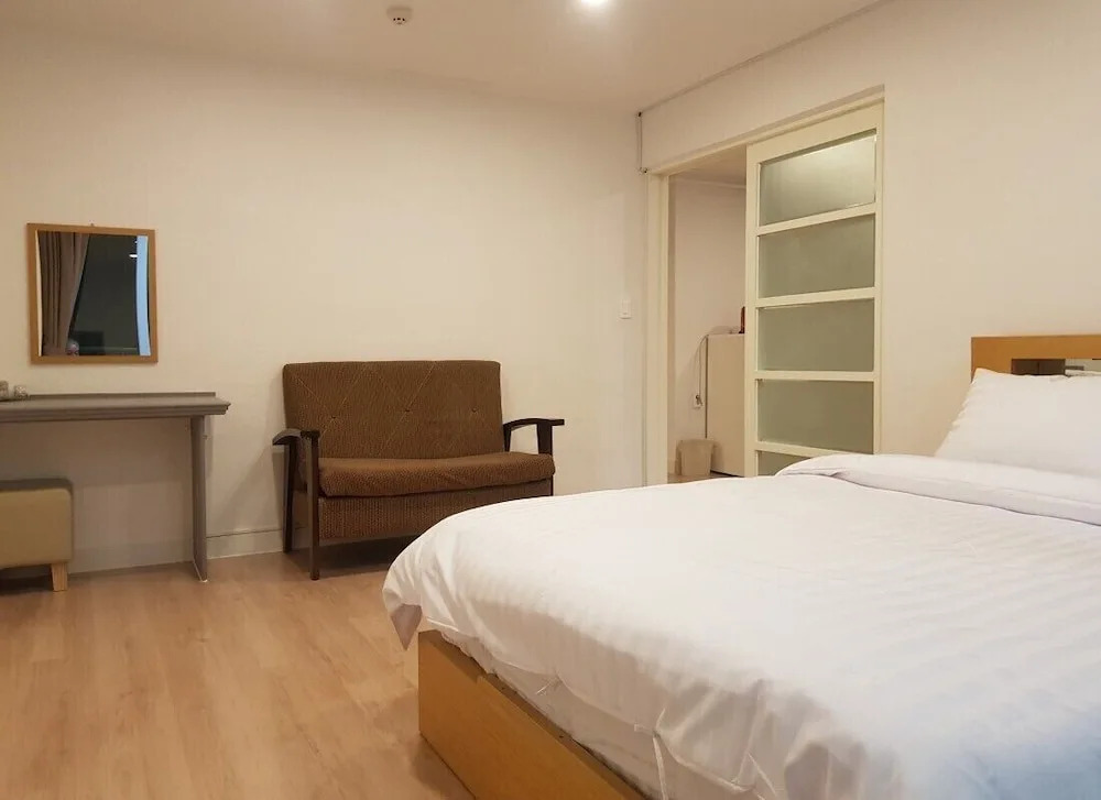 Goseong Sunshine Beach Pension
