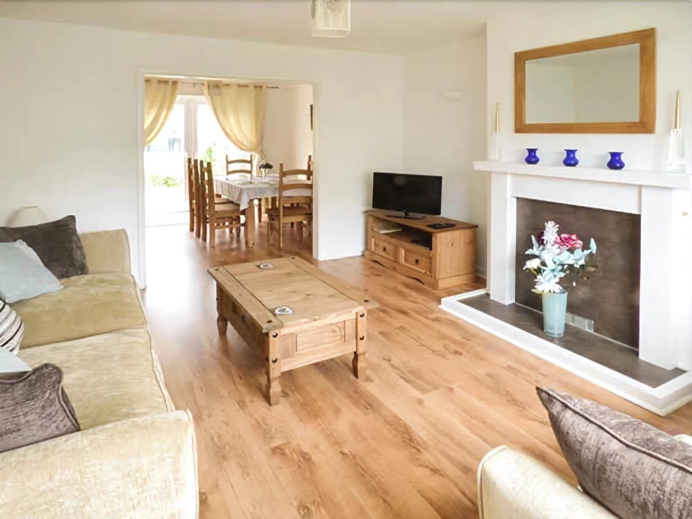 28 Pennard Drive