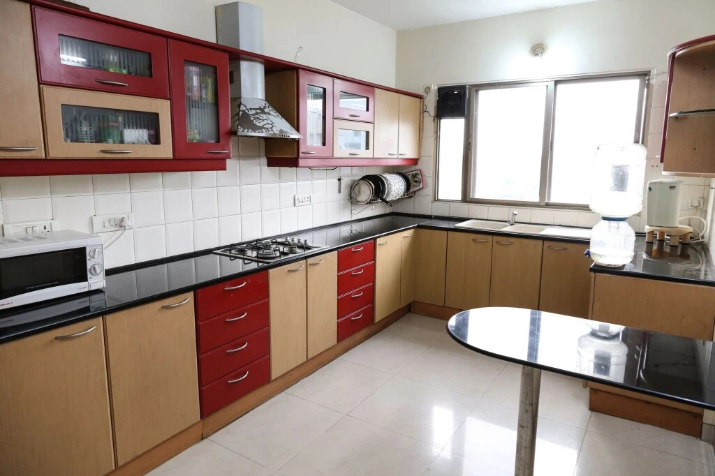 La Royle Appartments By OYO Rooms