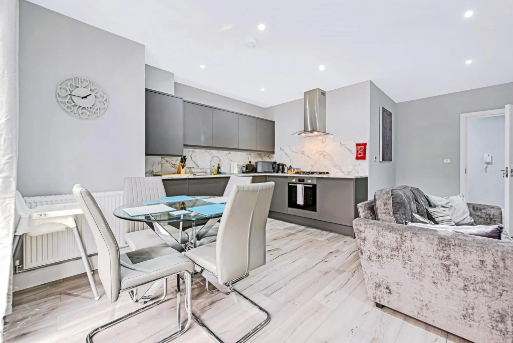 Braywick Serviced Apartments by Ferndale Apt 02