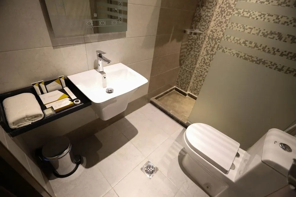 Diamond Tower Hotel