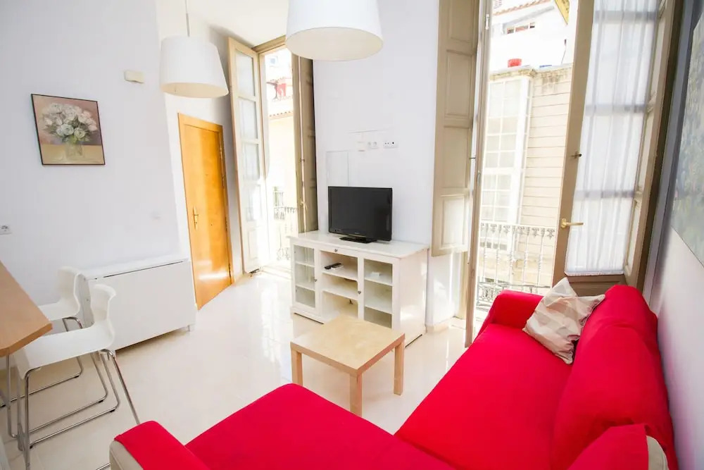 Calle Mezquitilla - Spacious Apartment by La Recepción