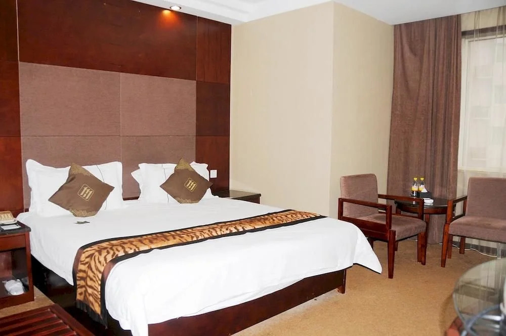 Changsha Hollyear International Hotel