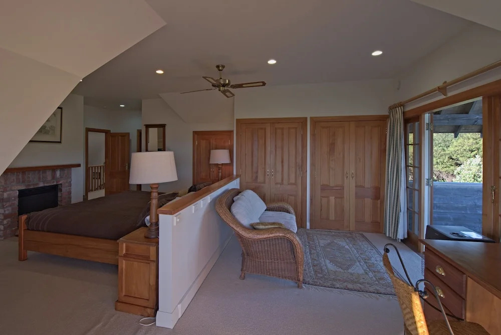 Mount St Paul Estate Great Barrier Island Lodge