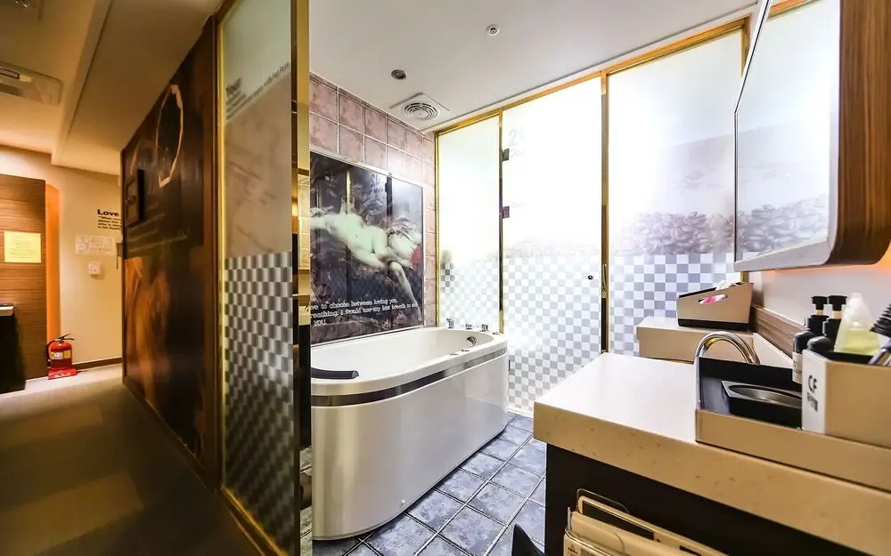 Jinju CF Self Check-in Motel