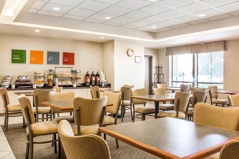 Comfort Inn And Suites