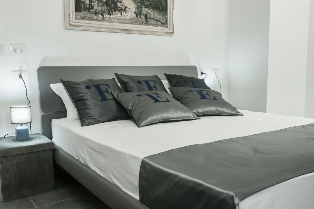 LEssenza Hotel