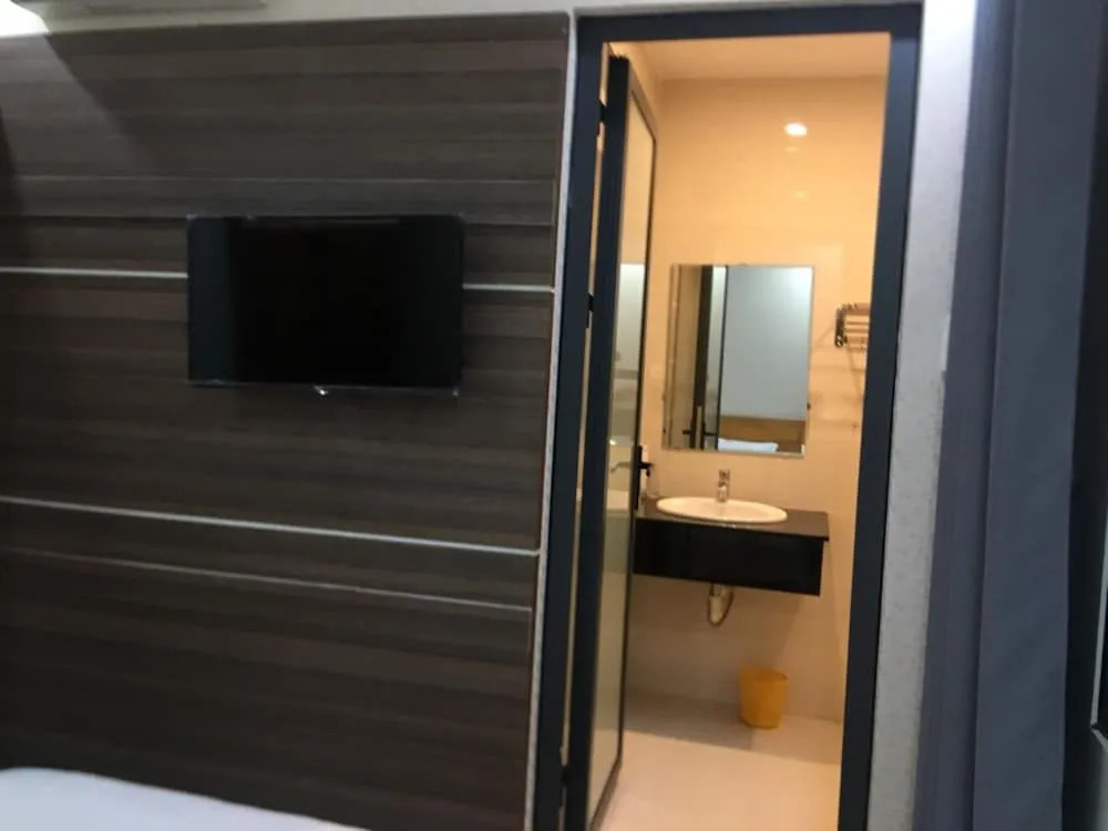 Nhat Thu Hotel & Apartment