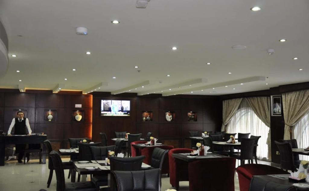 Tourist Hotel