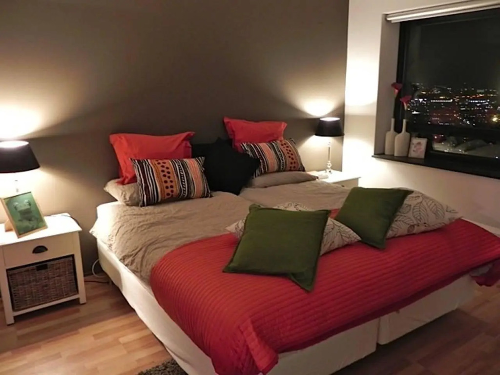 Amazing Apartment on 38th floor 768