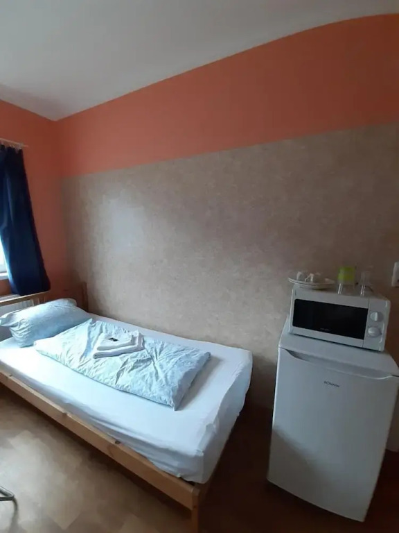 2-Rent Group Hostel Rooms&Apartments TUB19A