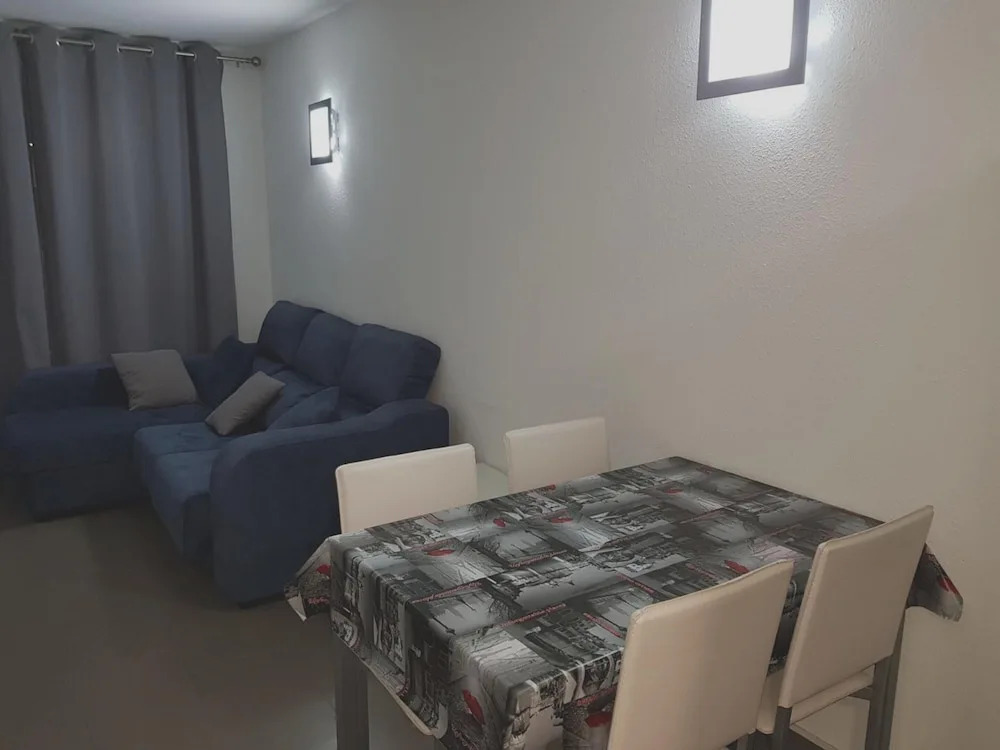 Apartment with 2 Bedrooms in Salou, with Pool Access, Terrace And Wifi - 700 M From the Beach