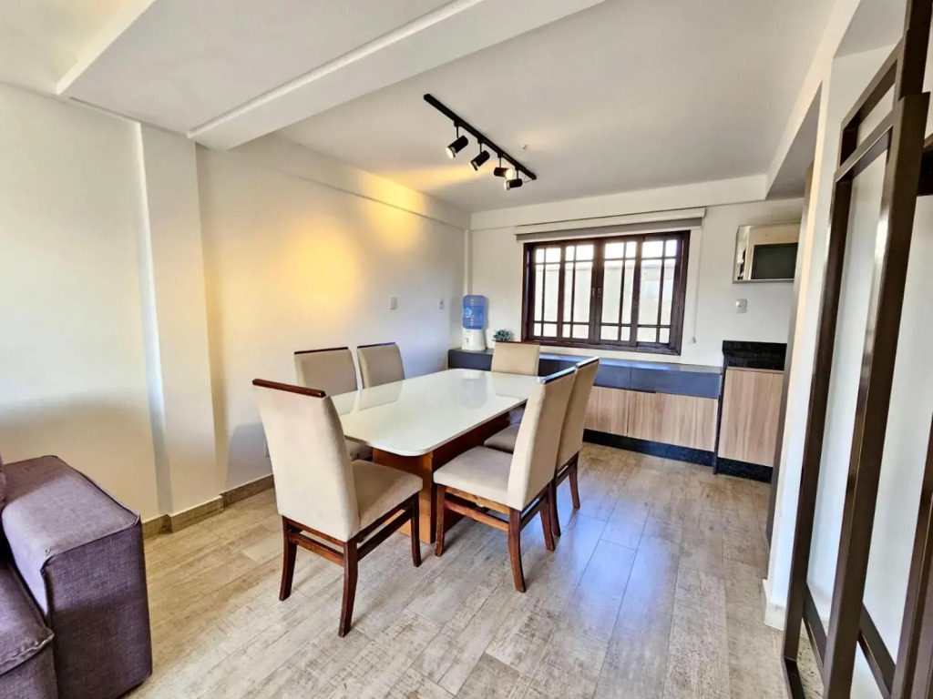 SOBRADO 180 MTS PRAIA MARISCAL BOMBINHAS Algodoeiro 249-4