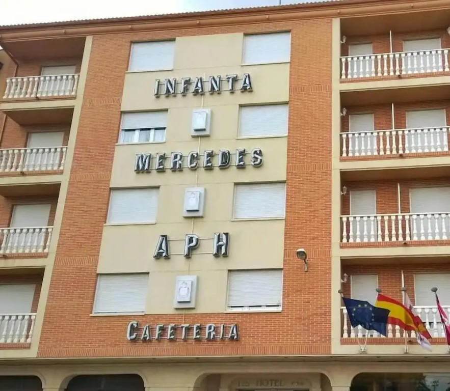 APH Infanta Mercedes