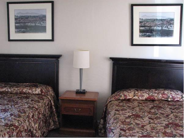 Budget Inn