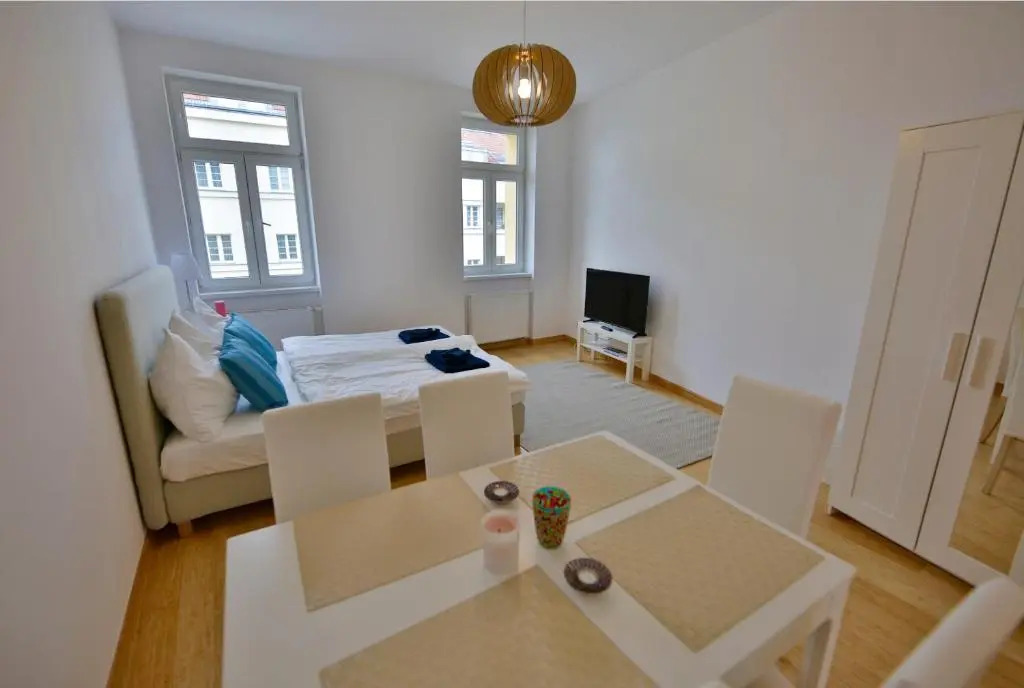 Zwischen Schönbrunn und dem City Center. Apt. 33