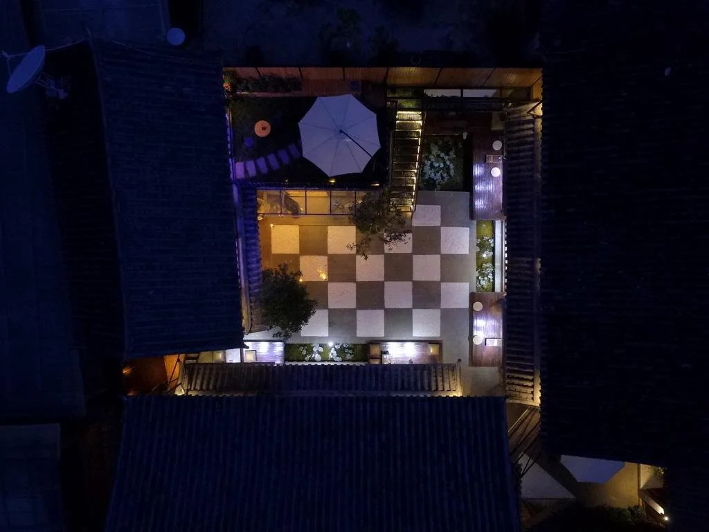 Lijiang Passing Through Hostel