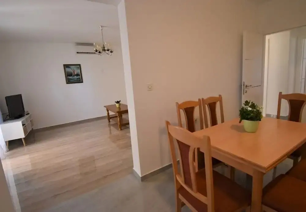 Branka - 80 m From Beach - H