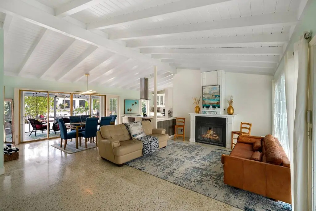 Aqua House in Fort Lauderdale