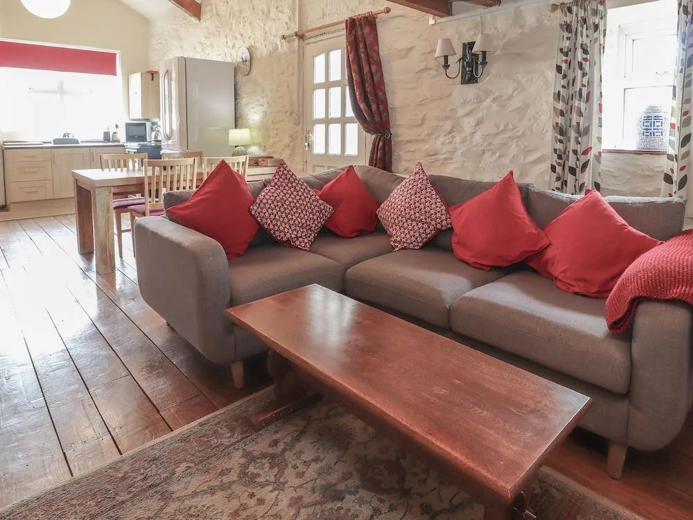 Dovetail Cottage