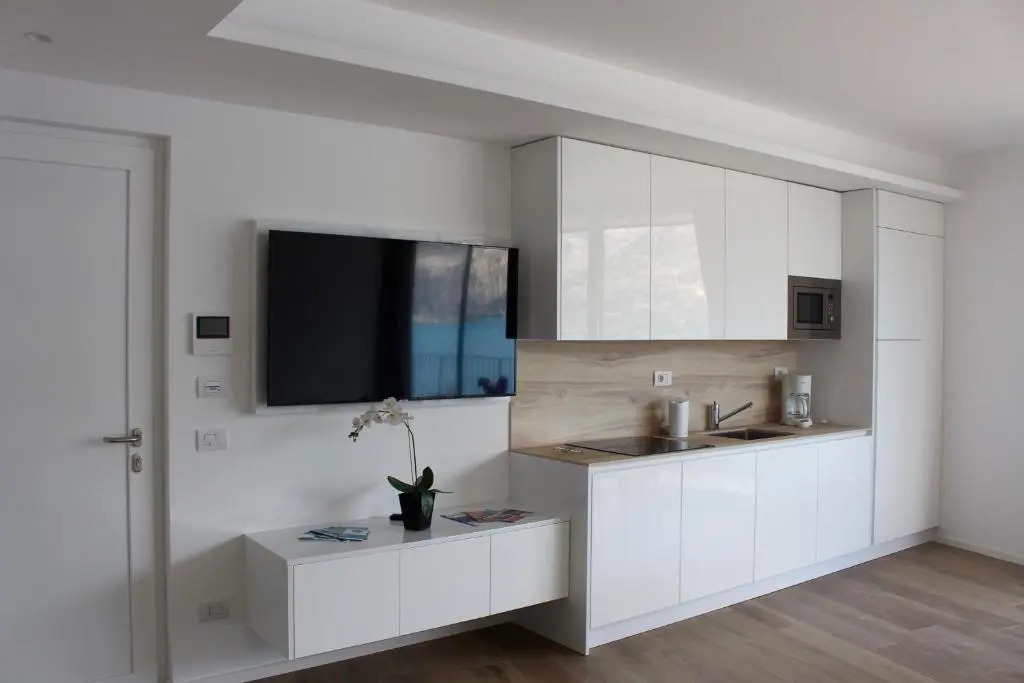 My Lake Apartments