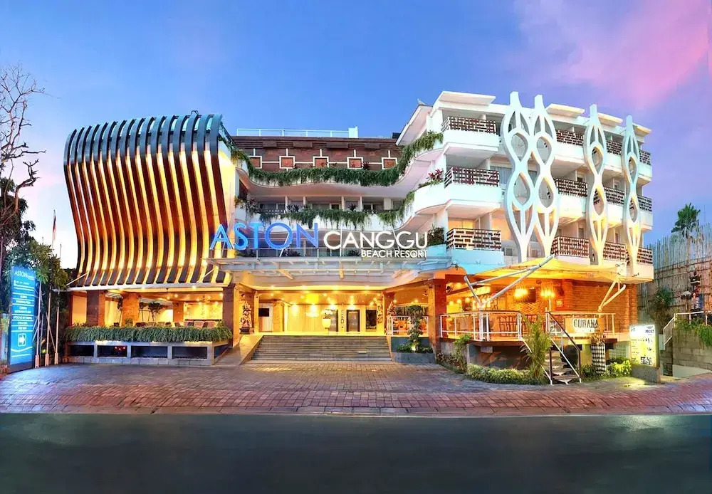 Comfort Room Batu Bolong Beach old Mans Canggu