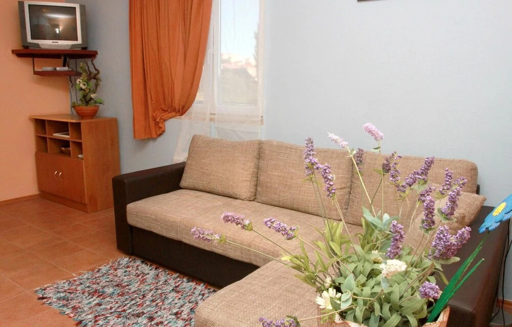 Apartment With one Bedroom in Okrug Gornji, With Wonderful sea View, E