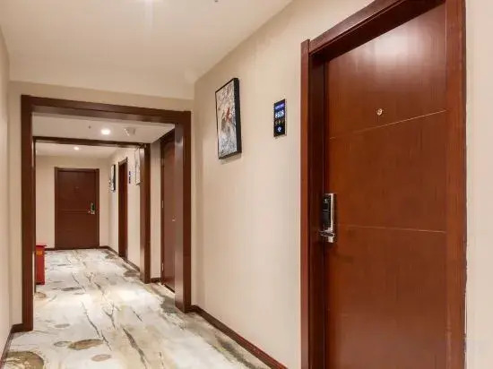 Floral Hotel · Xianning Hot Spring Valley