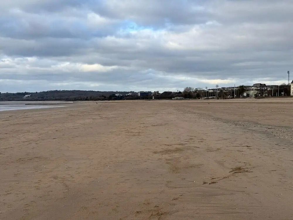 Bayview 1-bed Swansea Retreat