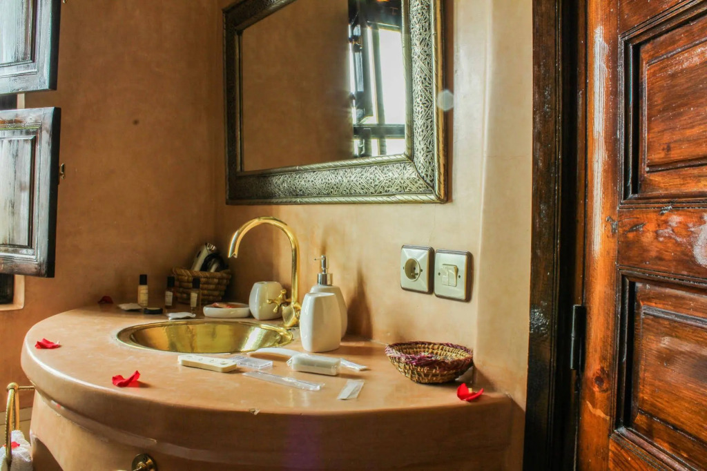 Le Pavillon Oriental