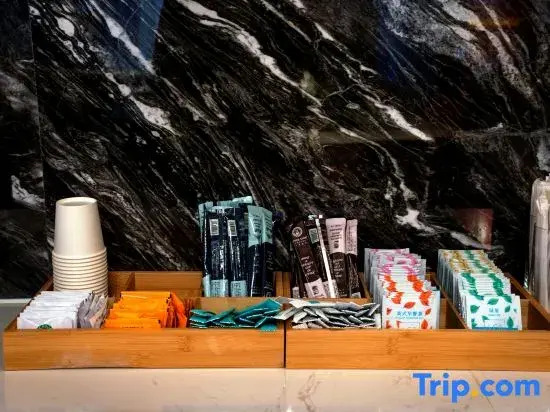 Yining Huadun Haoweijia Hotel（Ili river tourist scenic spot branch）
