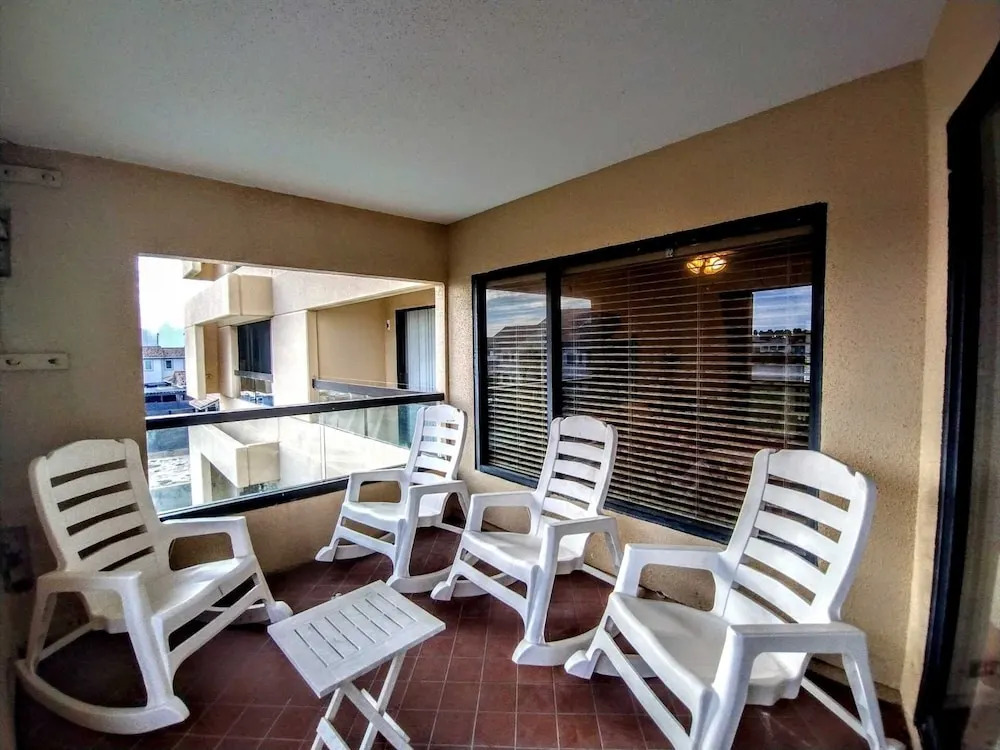 Landfall Towers 34 Minium 1 Bedroom Condo by RedAwning