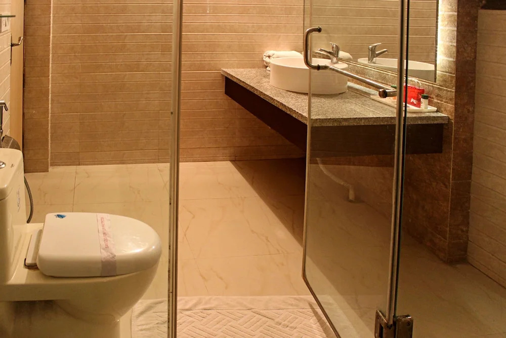 Fabhotel Sunrise Villa