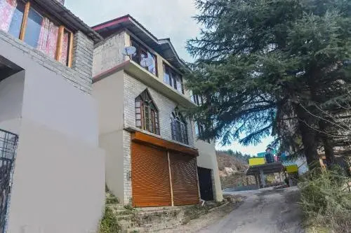Kartikey Inn Guest House by OYO Rooms