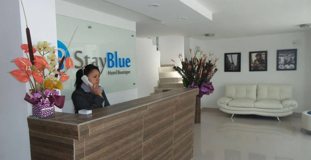Stay Blue Hotel
